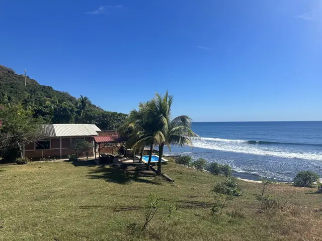 maison El Zonte aka Bitcoin Beach, El Salvador