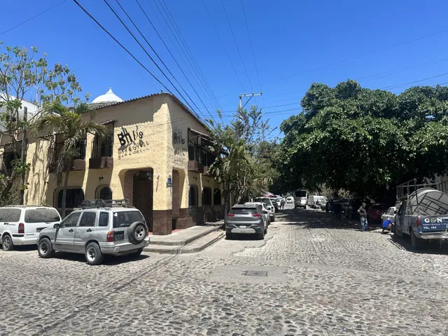 rue à Lazaro Cardenas Puerto Vallarta