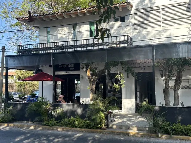 Cafe à Versalles Puerto Vallarta