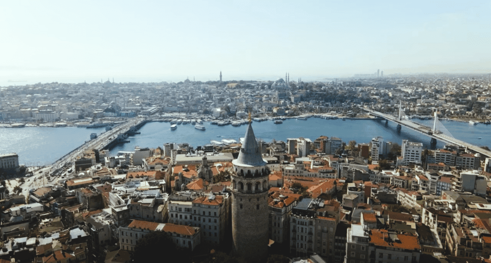 Investir dans le marché immobilier à Istanbul: Guide complet 2024