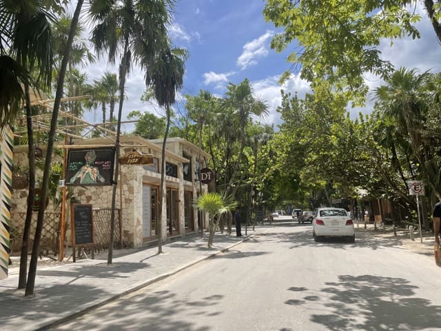 rue zone hotelière tulum